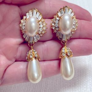 Vintage Bridal Faux Pearl Rhinestone Drop Earrings Post EUC